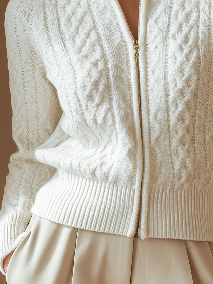 MD | PULL COL MONTANT EN MAILLE DOUCE IMPRIMÉE