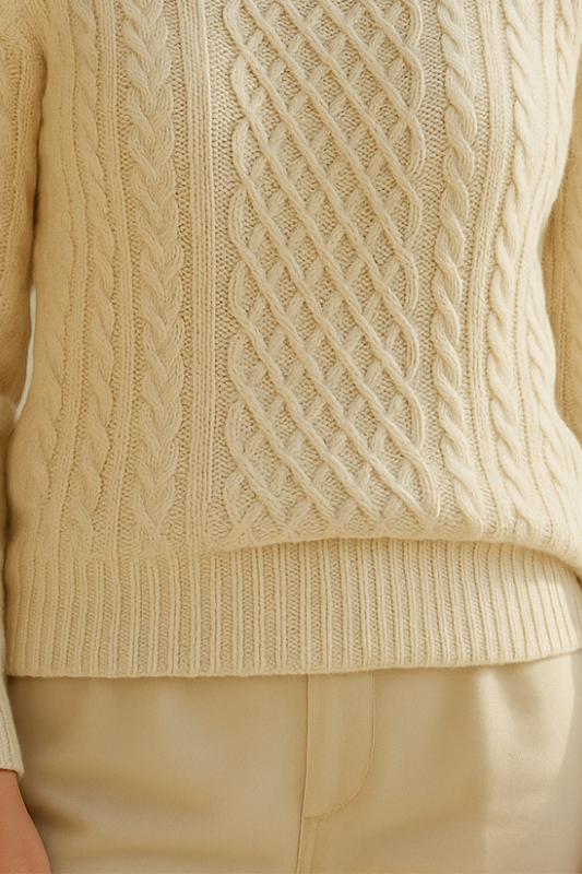 MD | PULL TORSADÉ À COL ROULÉ EN MAILLE DOUCE